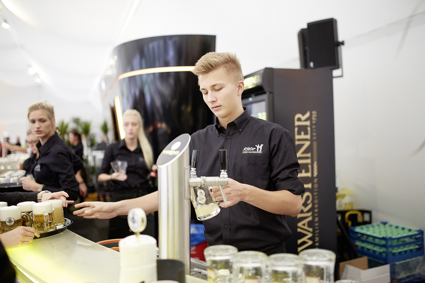 Professionelles Servicepersonal für Ihre Veranstaltung >> Köster Event